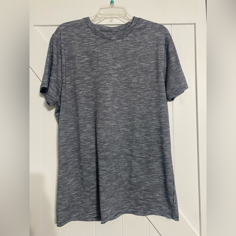 Men's Navy Blue and Gray T-Shirt Size XL